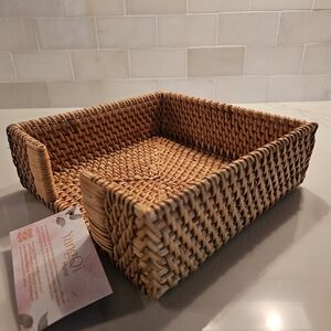 NWT Napkin Holder Rattan 7.5"x7.5"